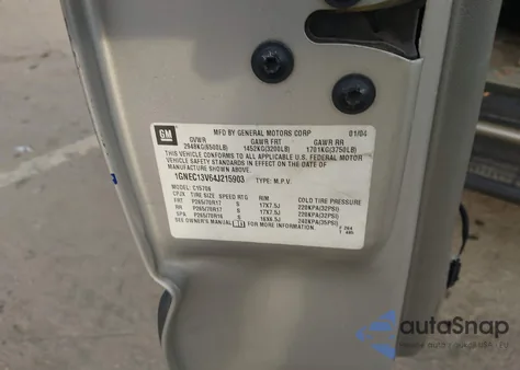 2004 Chevrolet Tahoe Ls z USA, uszkodzony, nr VIN 1GNEC13V64J215903